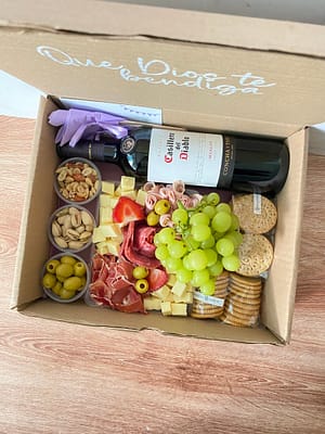 IMG_2287 Box de Carnes Frías con Vino